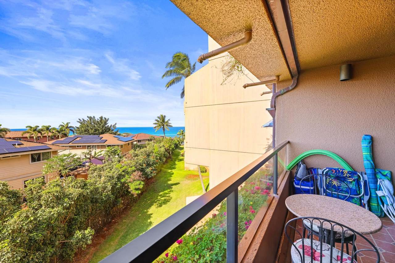 https://bt-photos.global.ssl.fastly.net/maui/1280_boomver_2_408617-2.jpg