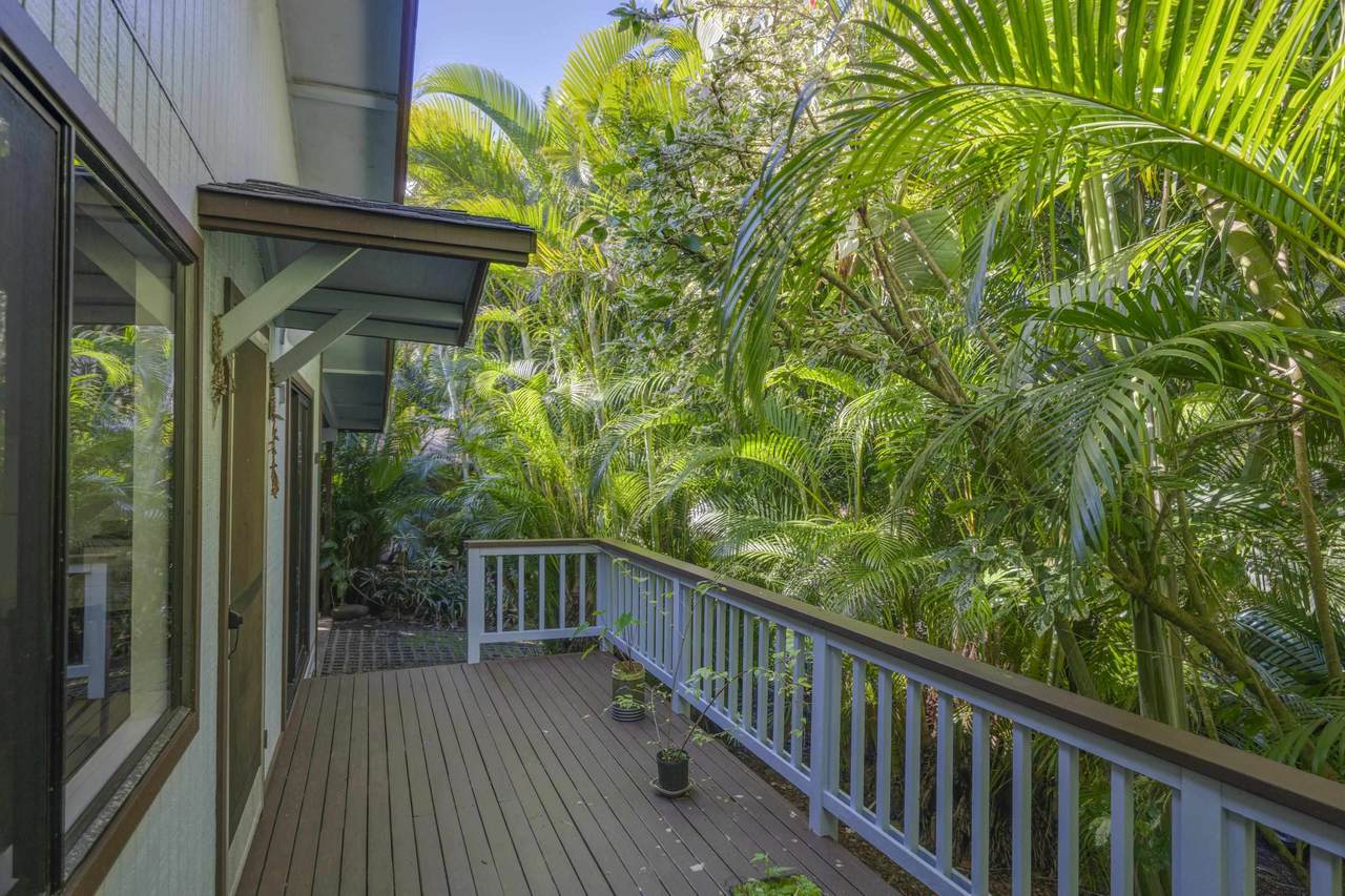 1002 Kauhikoa Rd - Photo 1