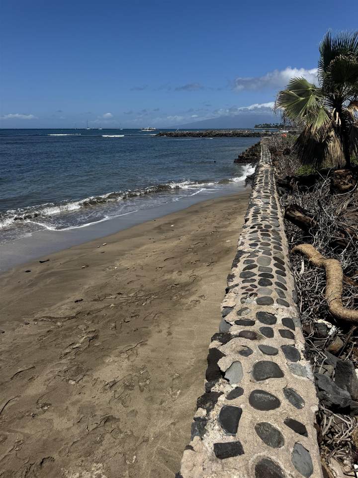 https://bt-photos.global.ssl.fastly.net/maui/1280_boomver_1_408852-2.jpg