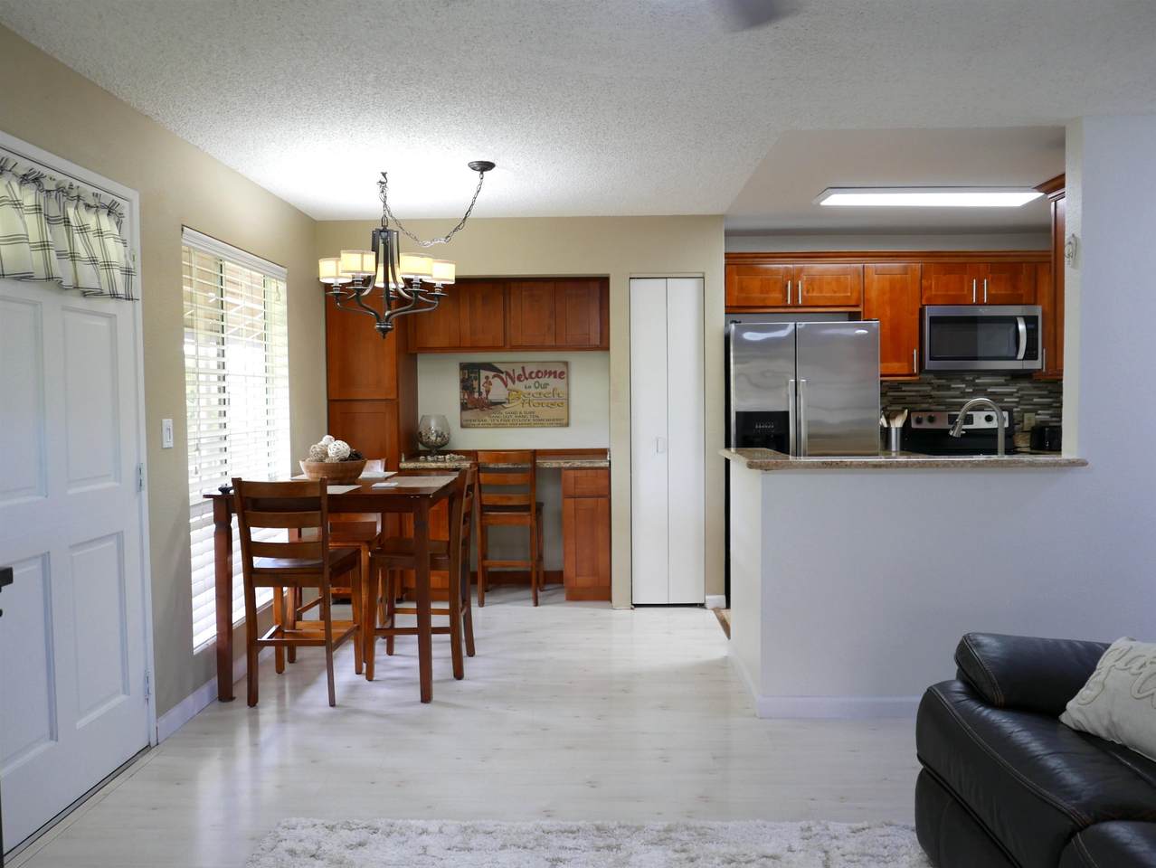 140 Uwapo Rd - Photo 1
