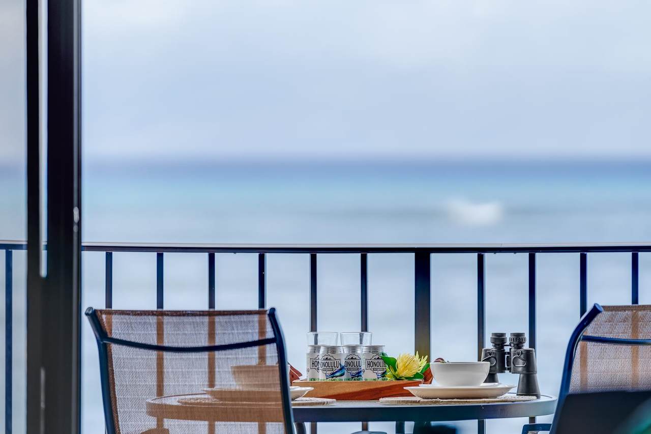 https://bt-photos.global.ssl.fastly.net/maui/1280_boomver_1_408941-2.jpg