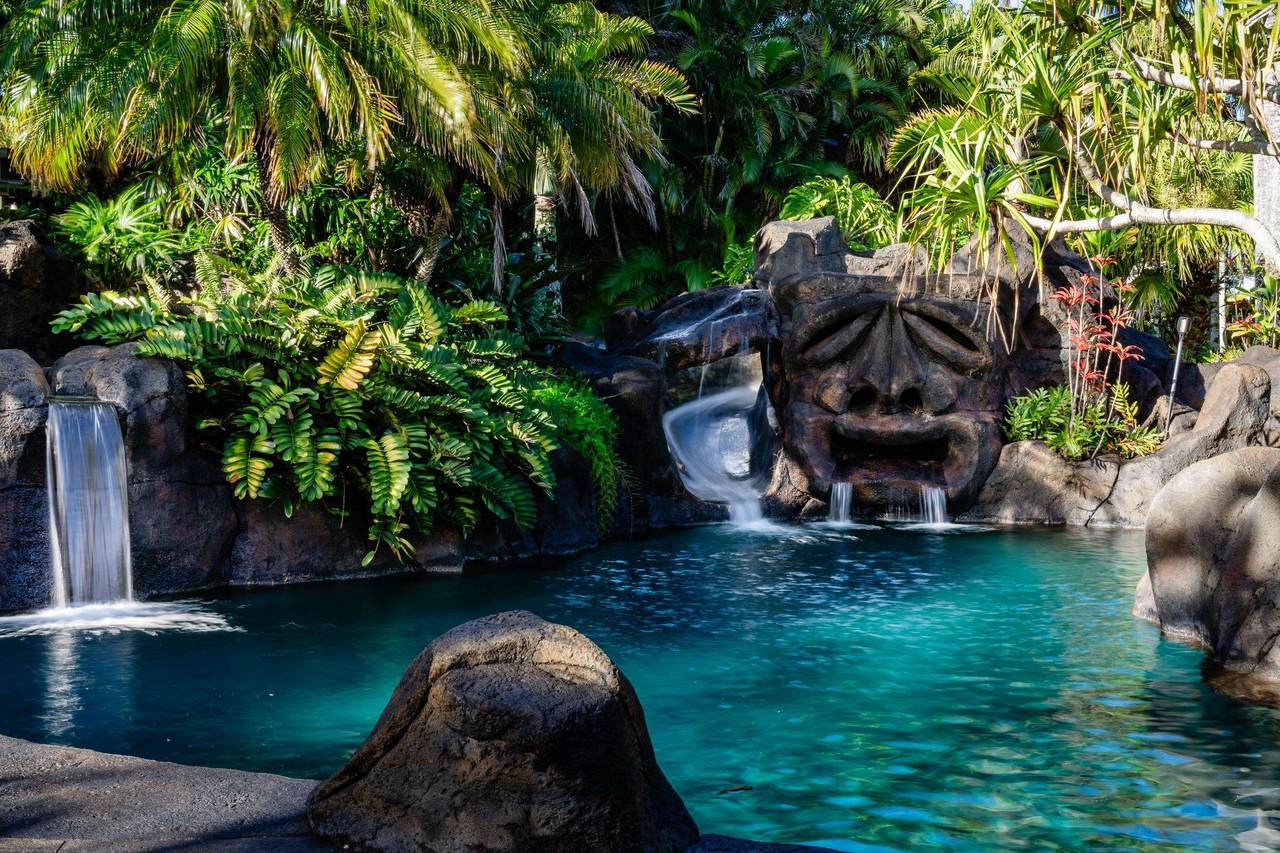 https://bt-photos.global.ssl.fastly.net/maui/1280_boomver_1_408952-2.jpg