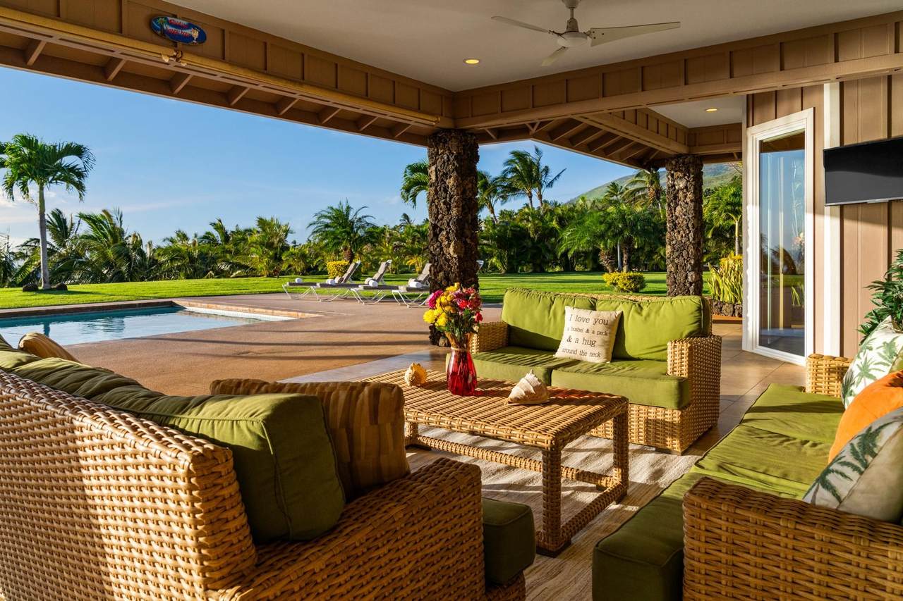 https://bt-photos.global.ssl.fastly.net/maui/1280_boomver_1_409005-2.jpg