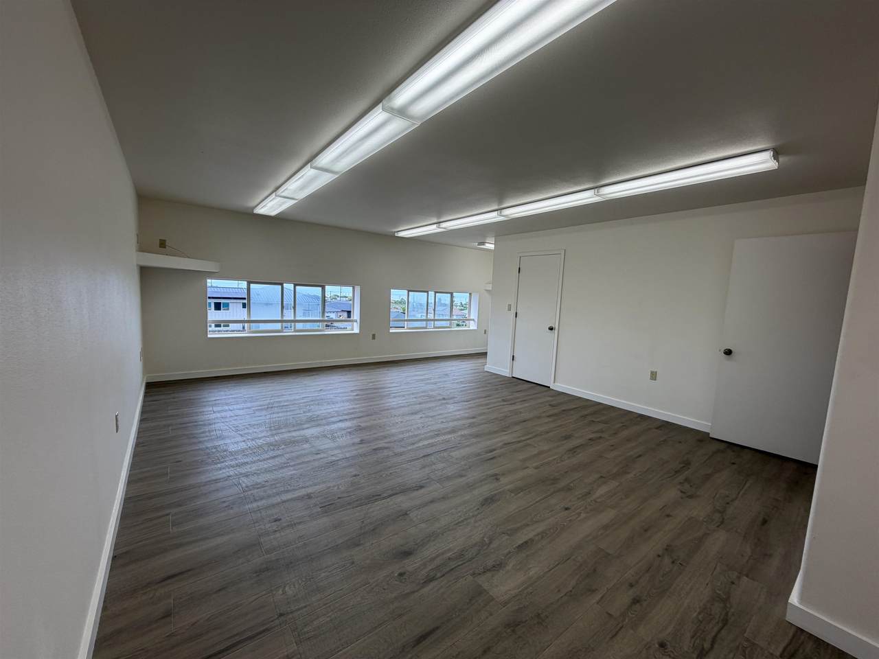 154 Kupuohi St - Photo 1