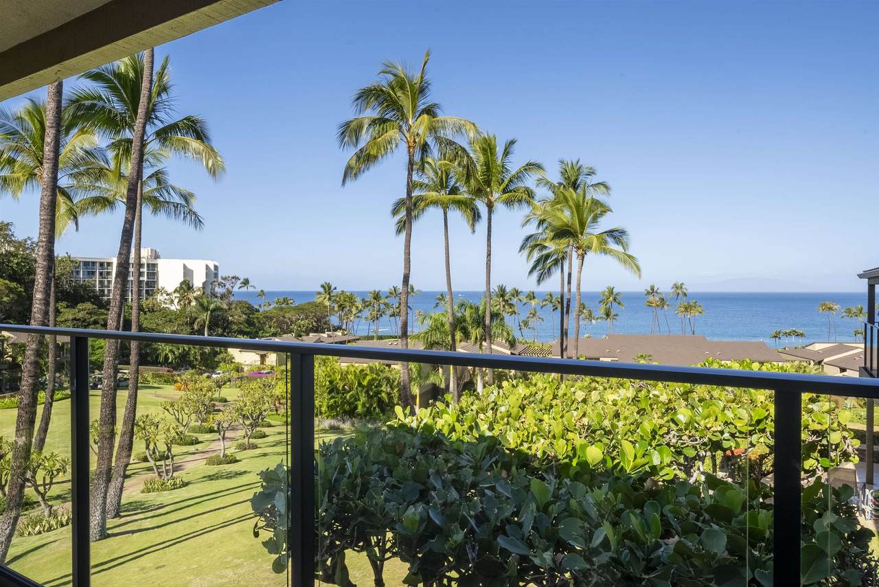 https://bt-photos.global.ssl.fastly.net/maui/1280_boomver_1_409117-2.jpg