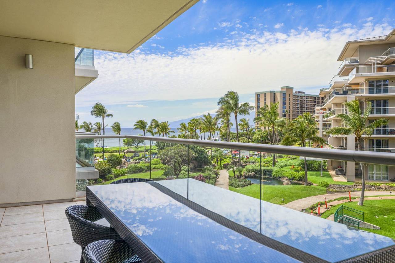 https://bt-photos.global.ssl.fastly.net/maui/1280_boomver_1_409151-2.jpg