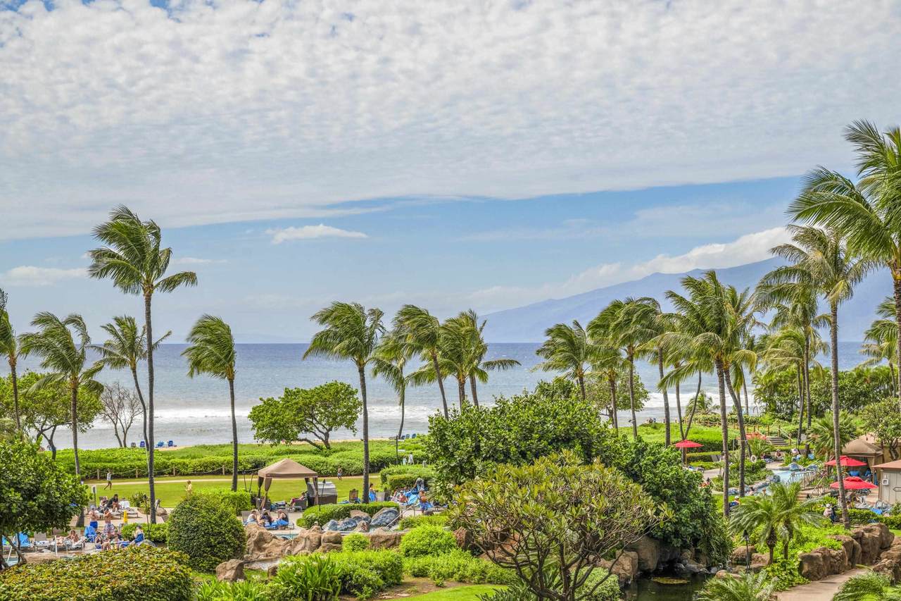 https://bt-photos.global.ssl.fastly.net/maui/1280_boomver_1_409151-2.jpg