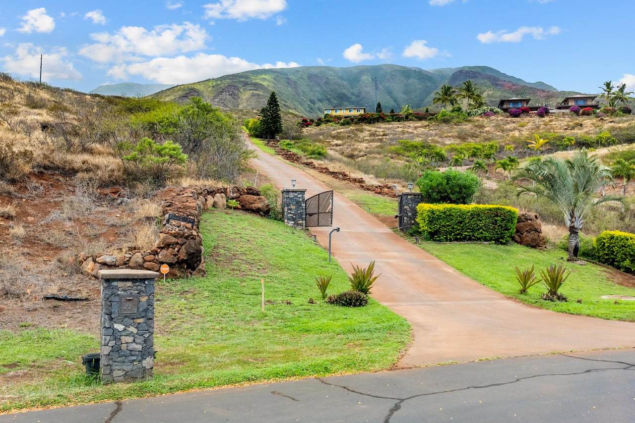 https://bt-photos.global.ssl.fastly.net/maui/1280_boomver_1_409338-2.jpg