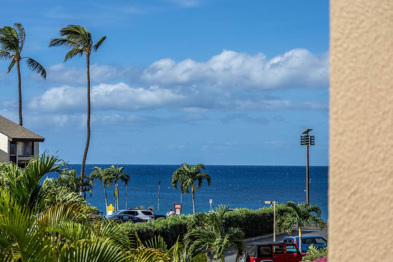 https://bt-photos.global.ssl.fastly.net/maui/1280_boomver_1_409349-2.jpg
