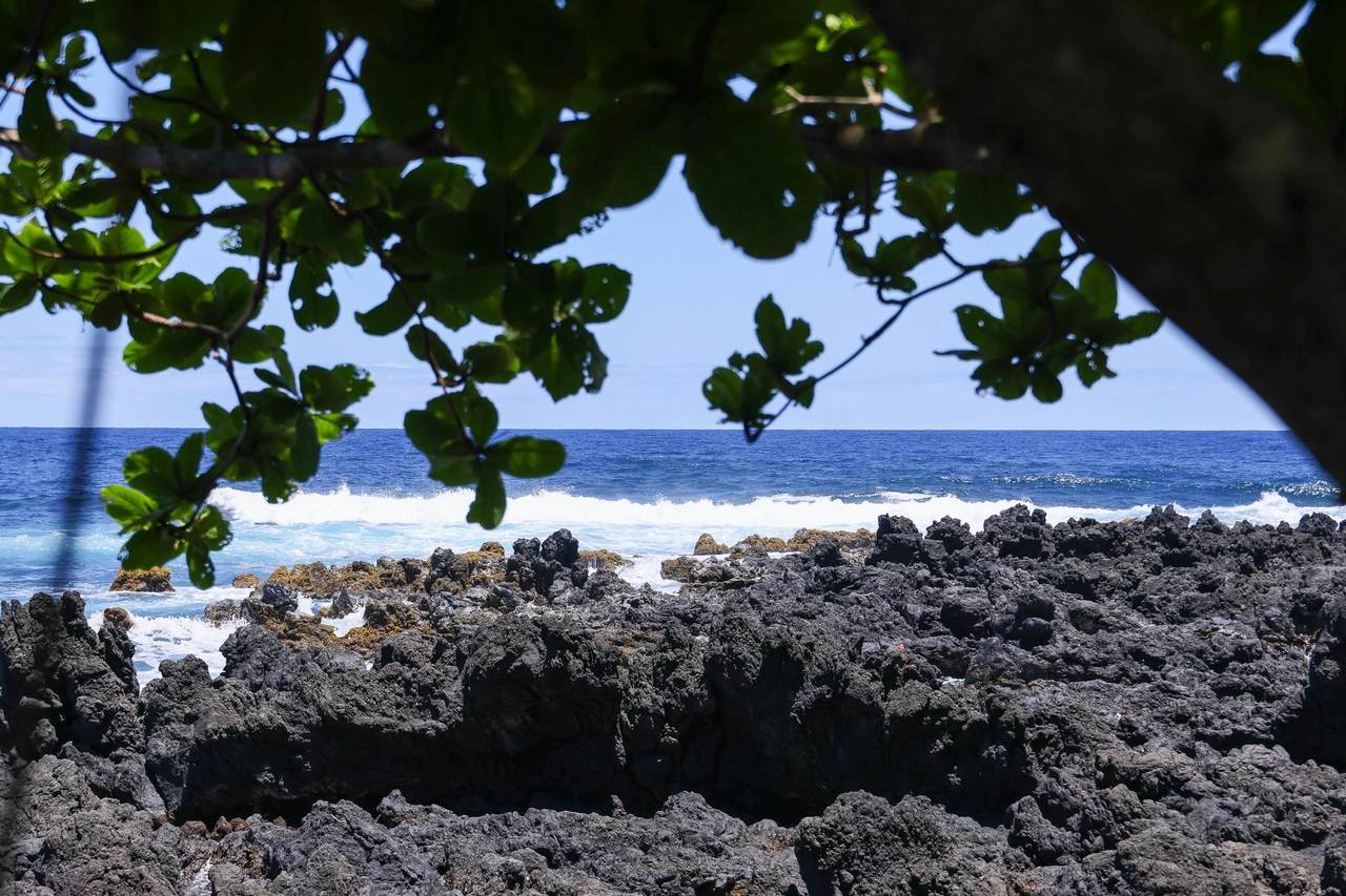 https://bt-photos.global.ssl.fastly.net/maui/orig_boomver_1_409372-2.jpg