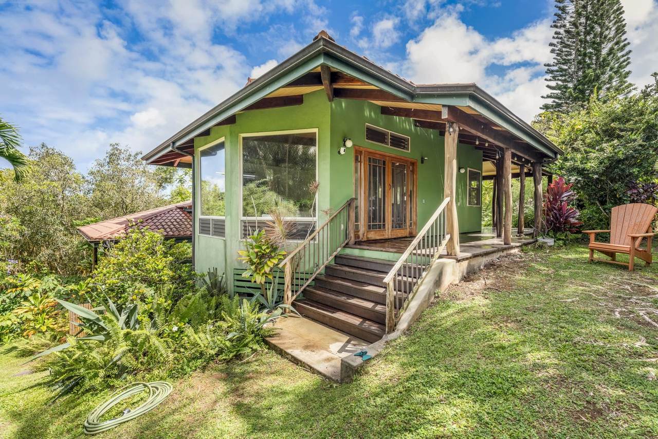 https://bt-photos.global.ssl.fastly.net/maui/1280_boomver_1_409450-2.jpg