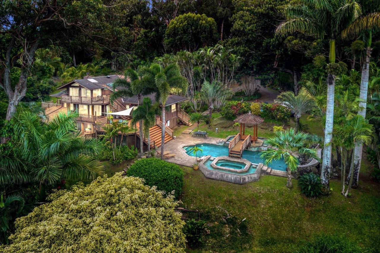 https://bt-photos.global.ssl.fastly.net/maui/1280_boomver_2_409514-2.jpg