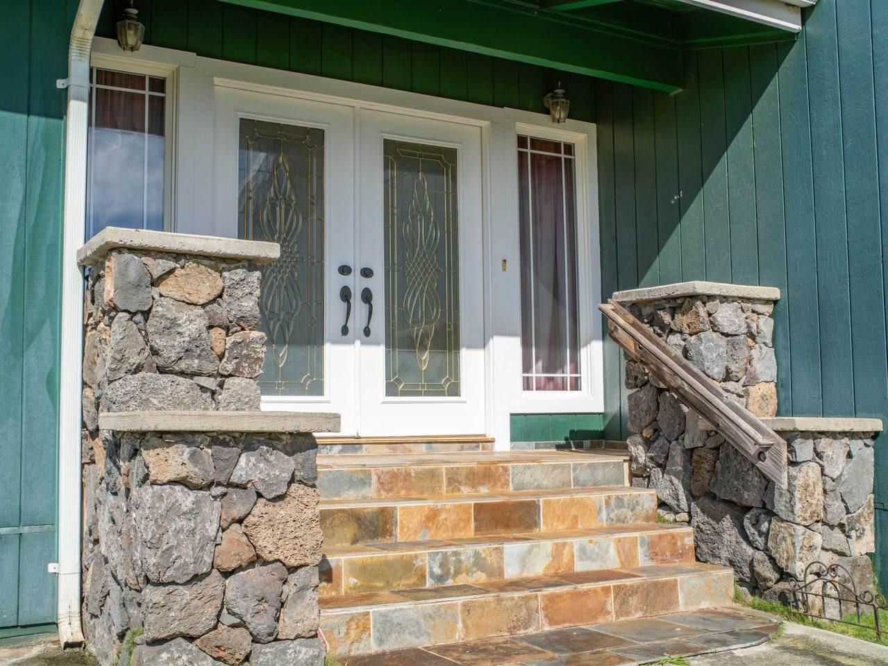 https://bt-photos.global.ssl.fastly.net/maui/1280_boomver_1_409530-2.jpg
