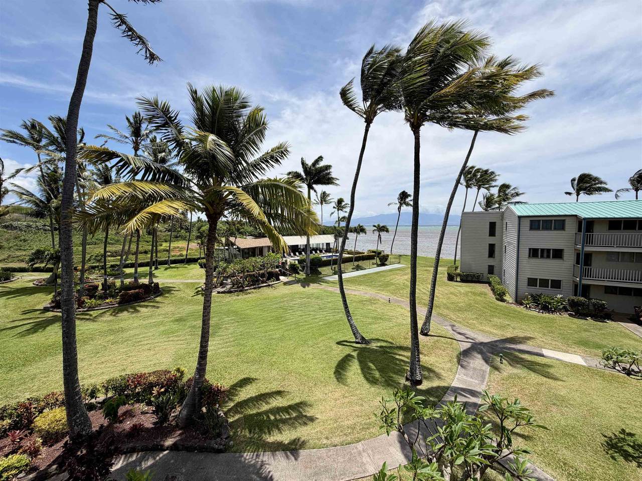 https://bt-photos.global.ssl.fastly.net/maui/1280_boomver_1_409573-2.jpg