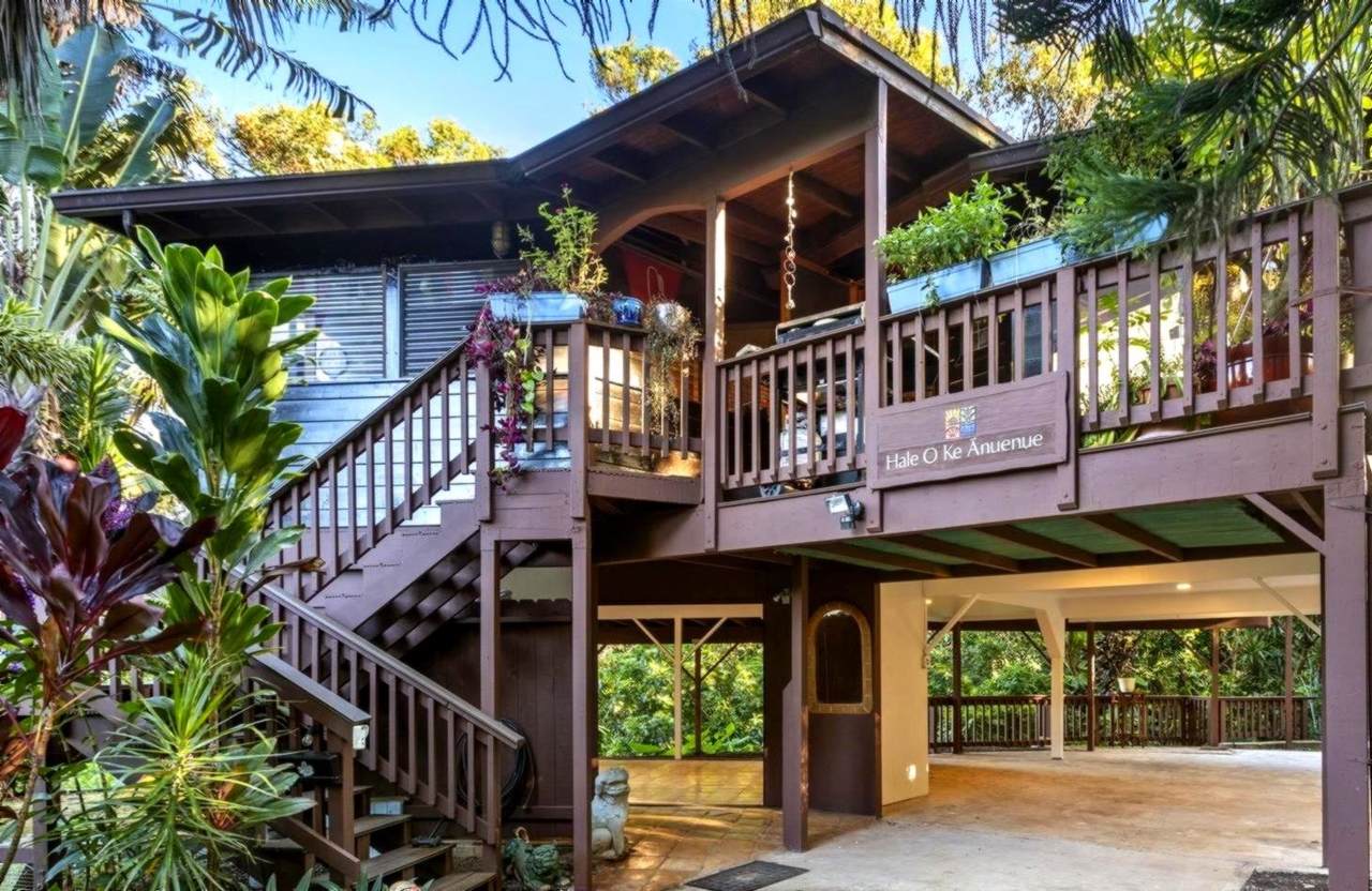 https://bt-photos.global.ssl.fastly.net/maui/1280_boomver_1_409578-2.jpg