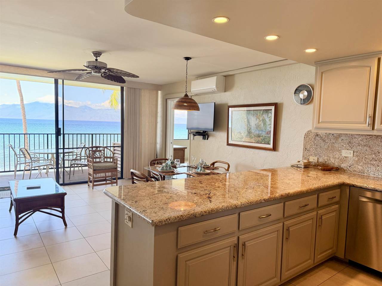 https://bt-photos.global.ssl.fastly.net/maui/1280_boomver_1_409586-2.jpg