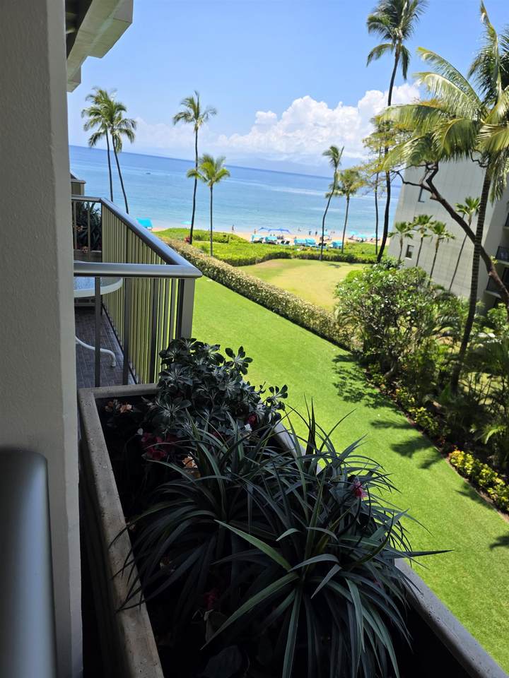 https://bt-photos.global.ssl.fastly.net/maui/1280_boomver_1_409639-2.jpg