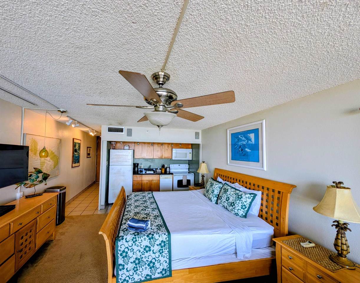 https://bt-photos.global.ssl.fastly.net/maui/1280_boomver_1_409654-2.jpg