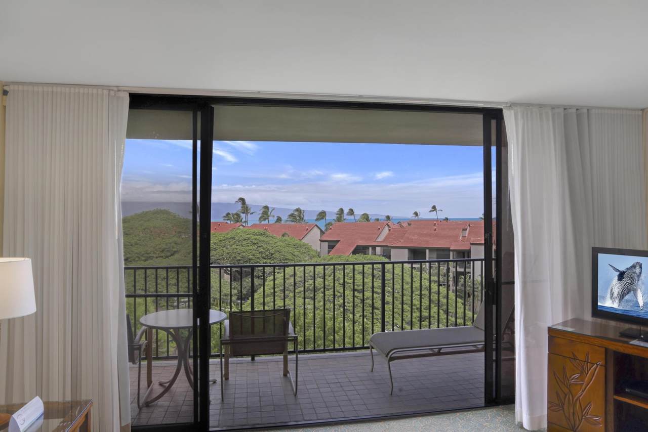 https://bt-photos.global.ssl.fastly.net/maui/1280_boomver_1_409657-2.jpg