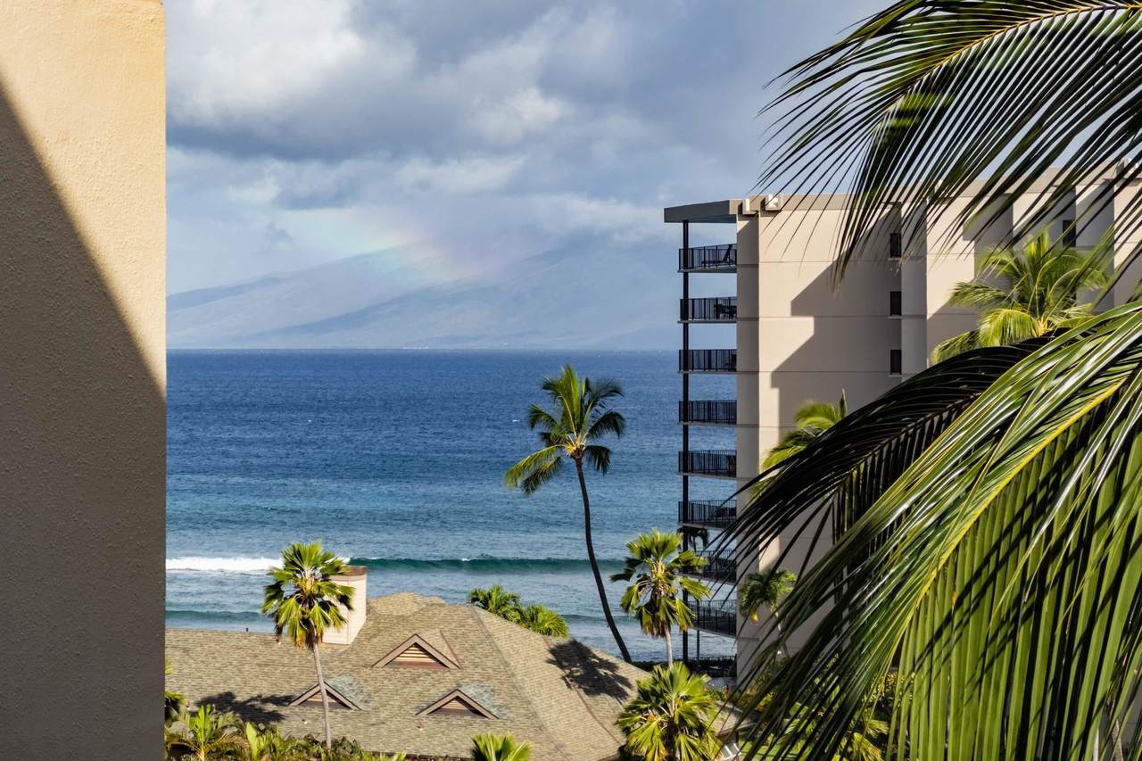 https://bt-photos.global.ssl.fastly.net/maui/1280_boomver_1_409796-2.jpg