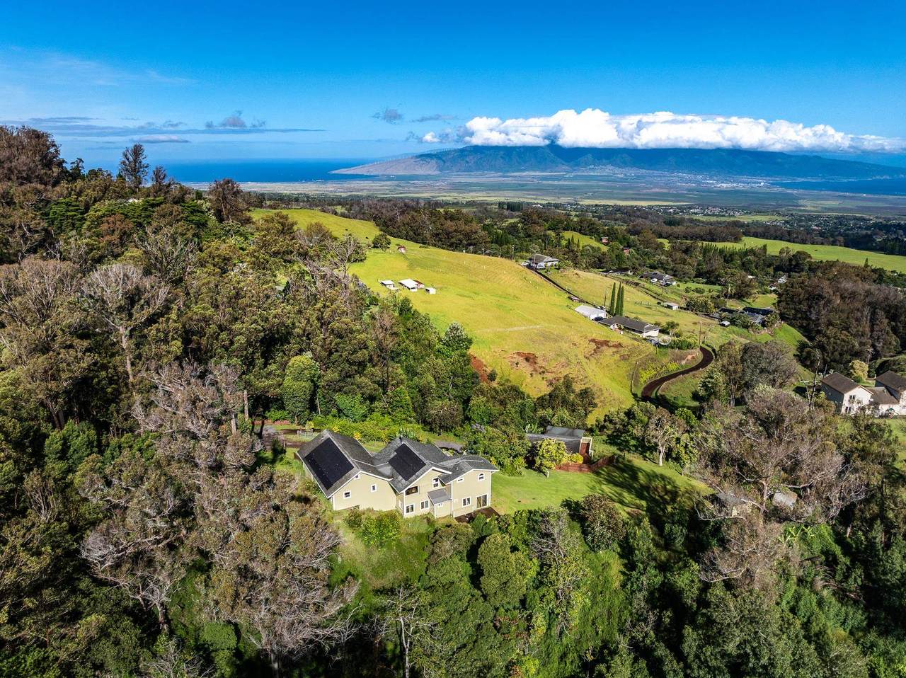 https://bt-photos.global.ssl.fastly.net/maui/1280_boomver_1_409809-2.jpg