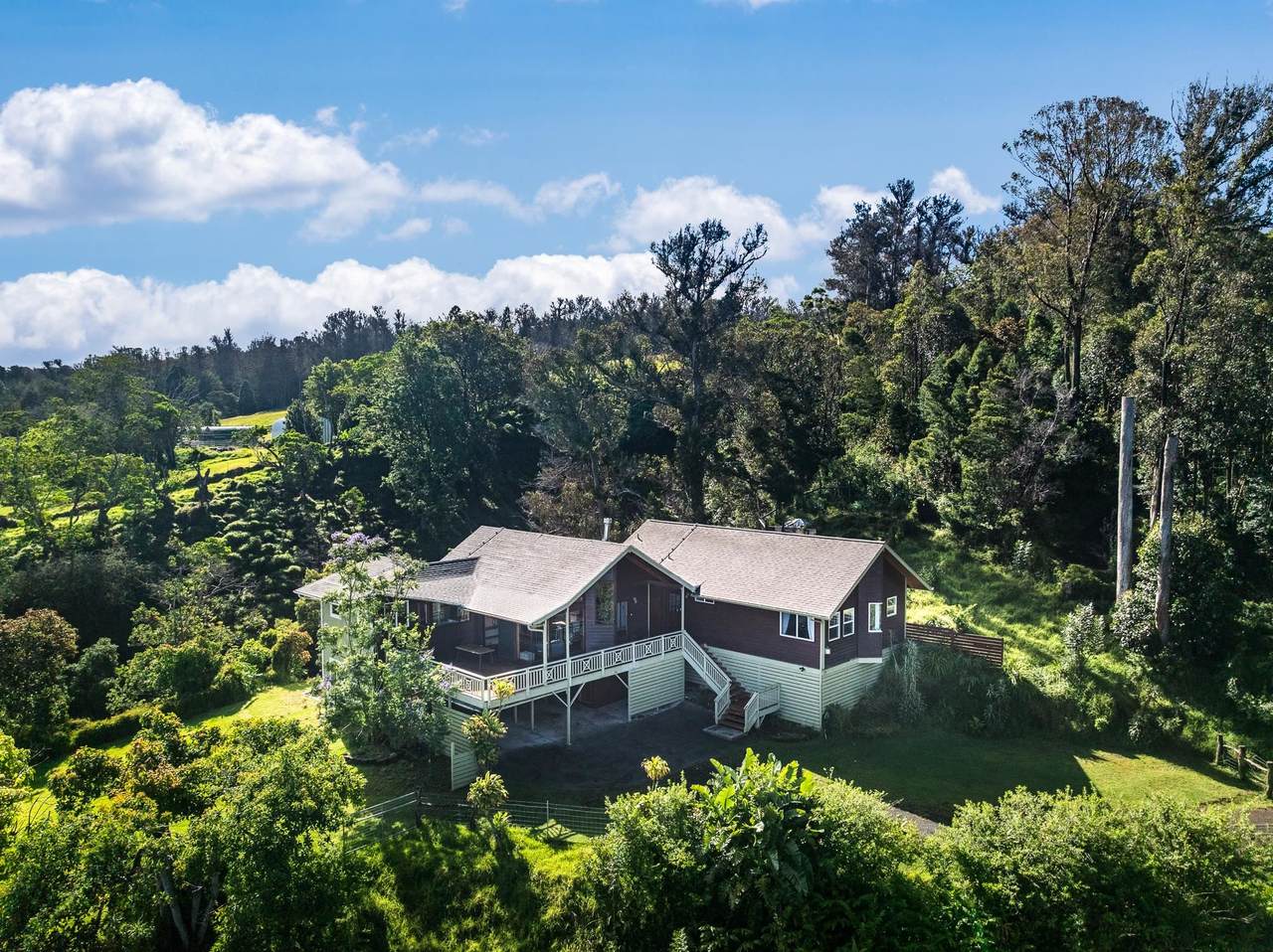 https://bt-photos.global.ssl.fastly.net/maui/1280_boomver_1_409809-2.jpg