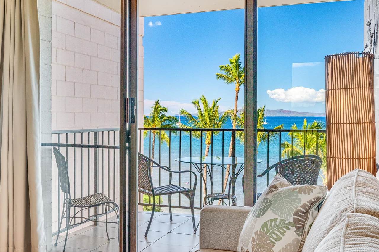 https://bt-photos.global.ssl.fastly.net/maui/1280_boomver_1_409938-2.jpg