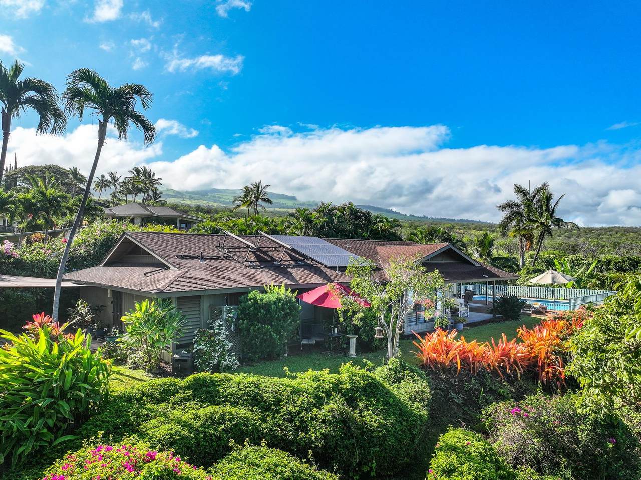 https://bt-photos.global.ssl.fastly.net/maui/1280_boomver_1_410156-2.jpg