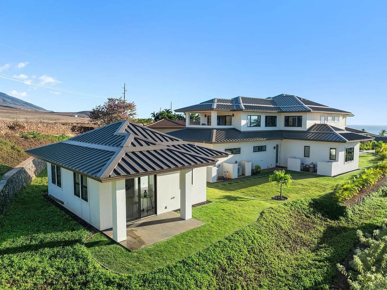 804 Anapuni Loop - Photo 1