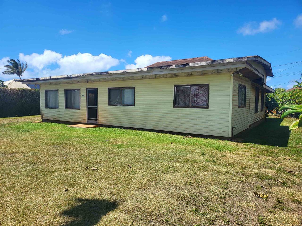 345 Baldwin Ave - Photo 1