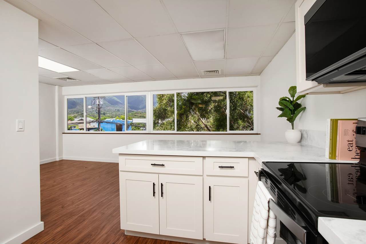 1129 Lower Main St - Photo 1