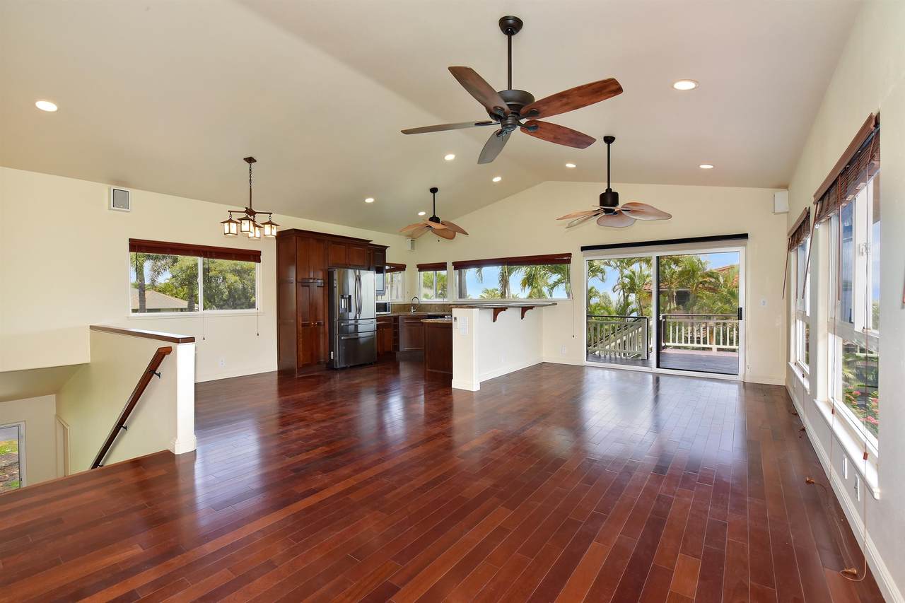 https://bt-photos.global.ssl.fastly.net/maui/1280_boomver_1_410384-2.jpg