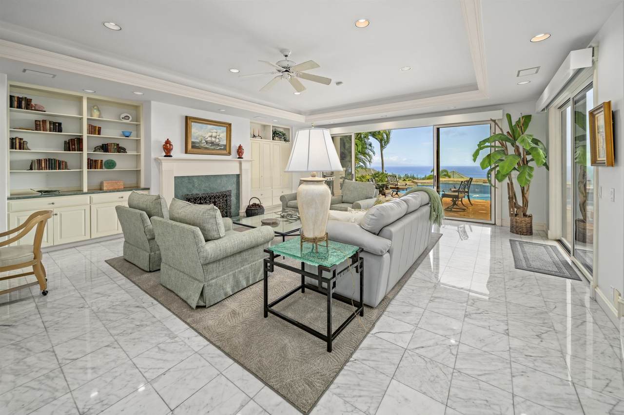 https://bt-photos.global.ssl.fastly.net/maui/1280_boomver_1_410414-2.jpg
