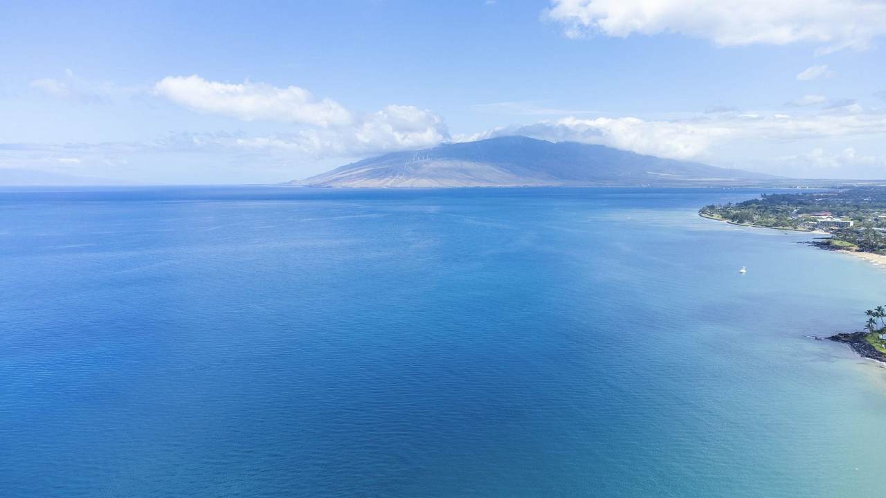 https://bt-photos.global.ssl.fastly.net/maui/1280_boomver_1_410480-2.jpg