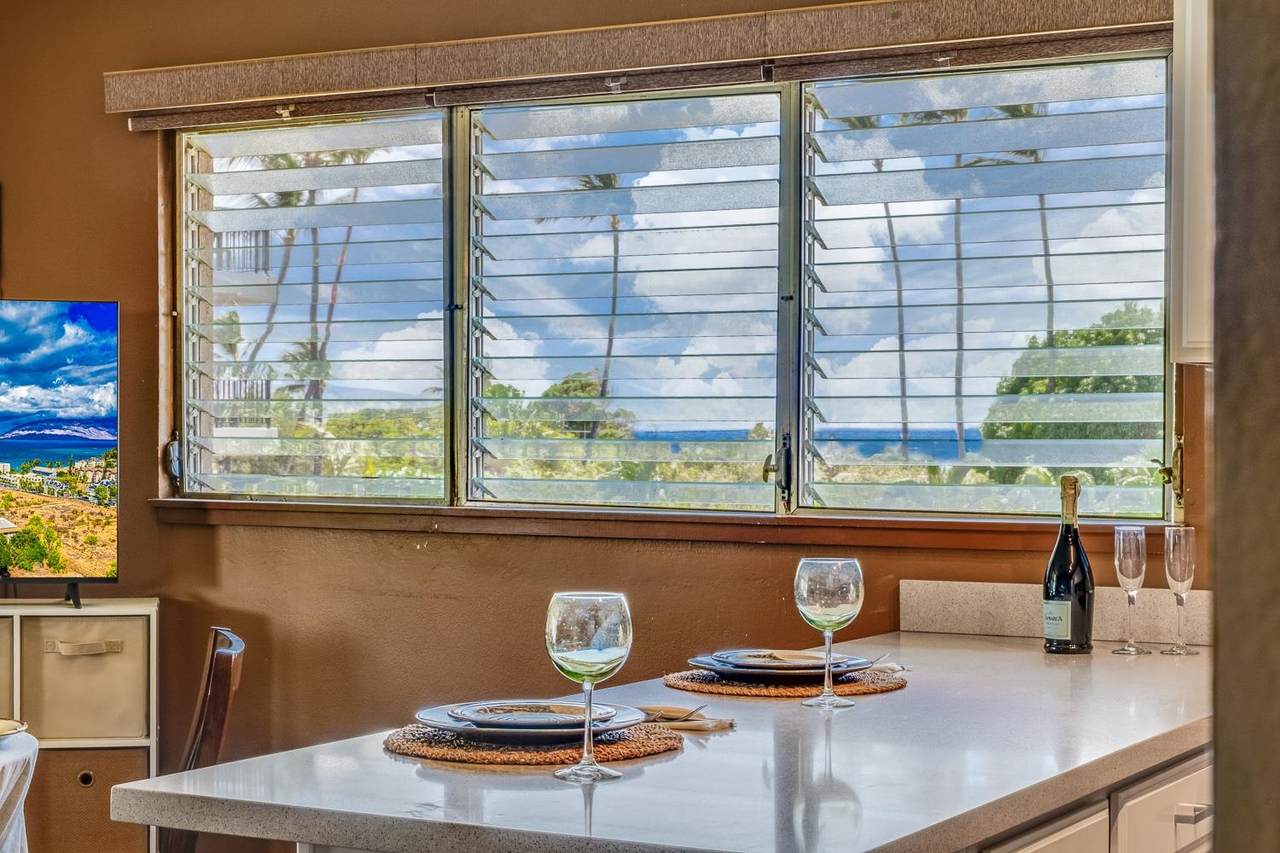 https://bt-photos.global.ssl.fastly.net/maui/1280_boomver_1_410527-2.jpg