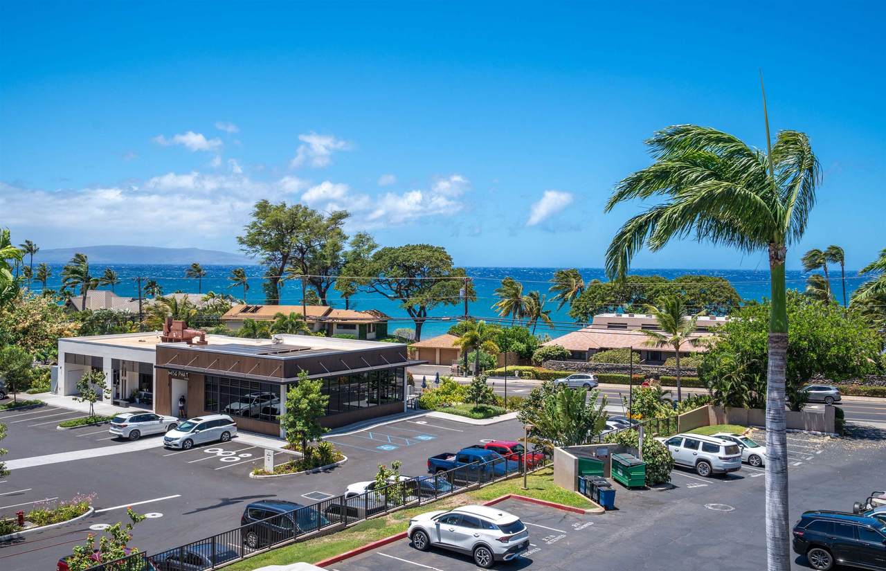 https://bt-photos.global.ssl.fastly.net/maui/1280_boomver_1_410573-2.jpg