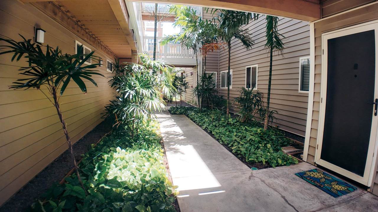 https://bt-photos.global.ssl.fastly.net/maui/1280_boomver_1_410635-2.jpg