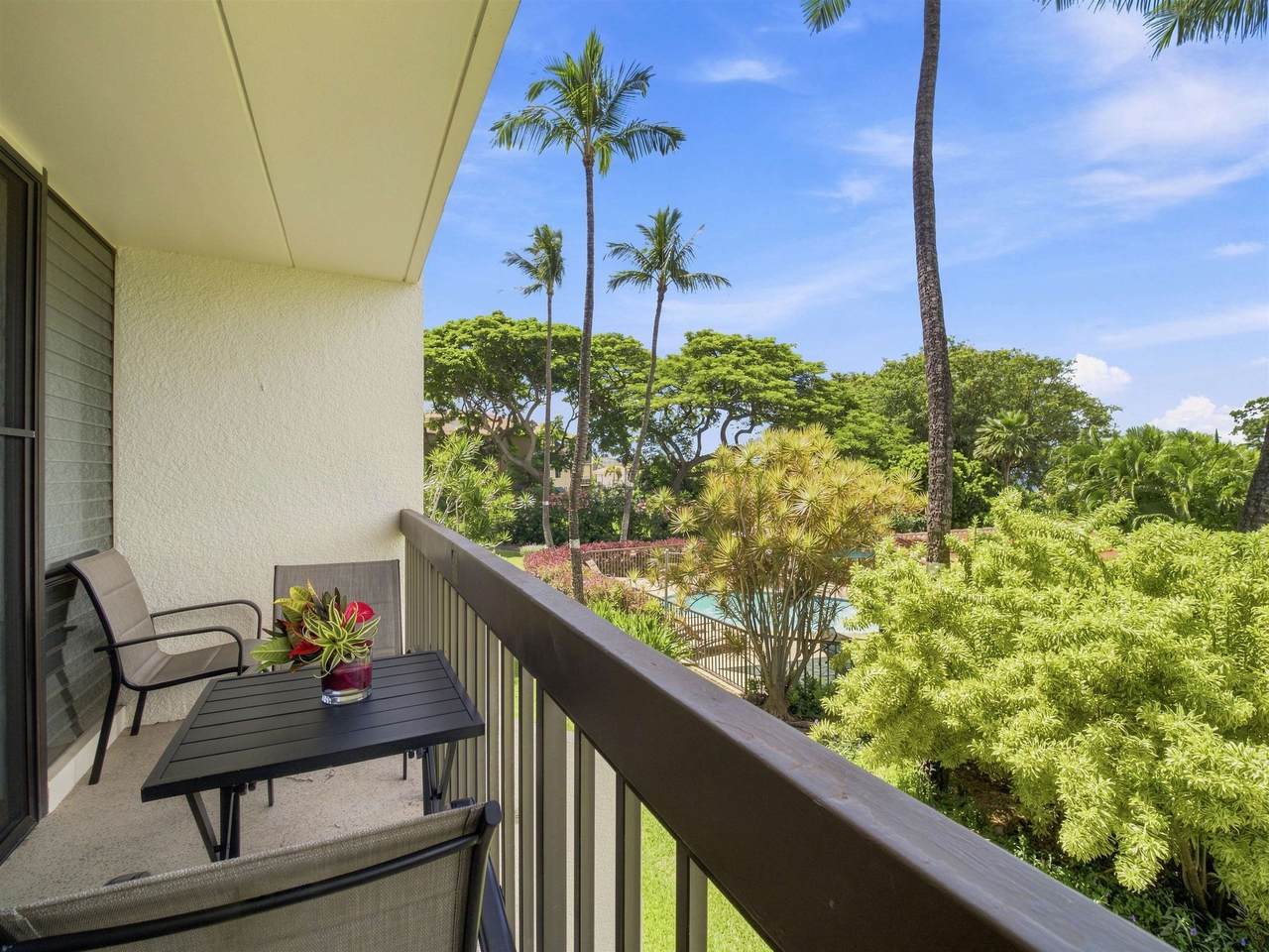 https://bt-photos.global.ssl.fastly.net/maui/1280_boomver_1_410647-2.jpg