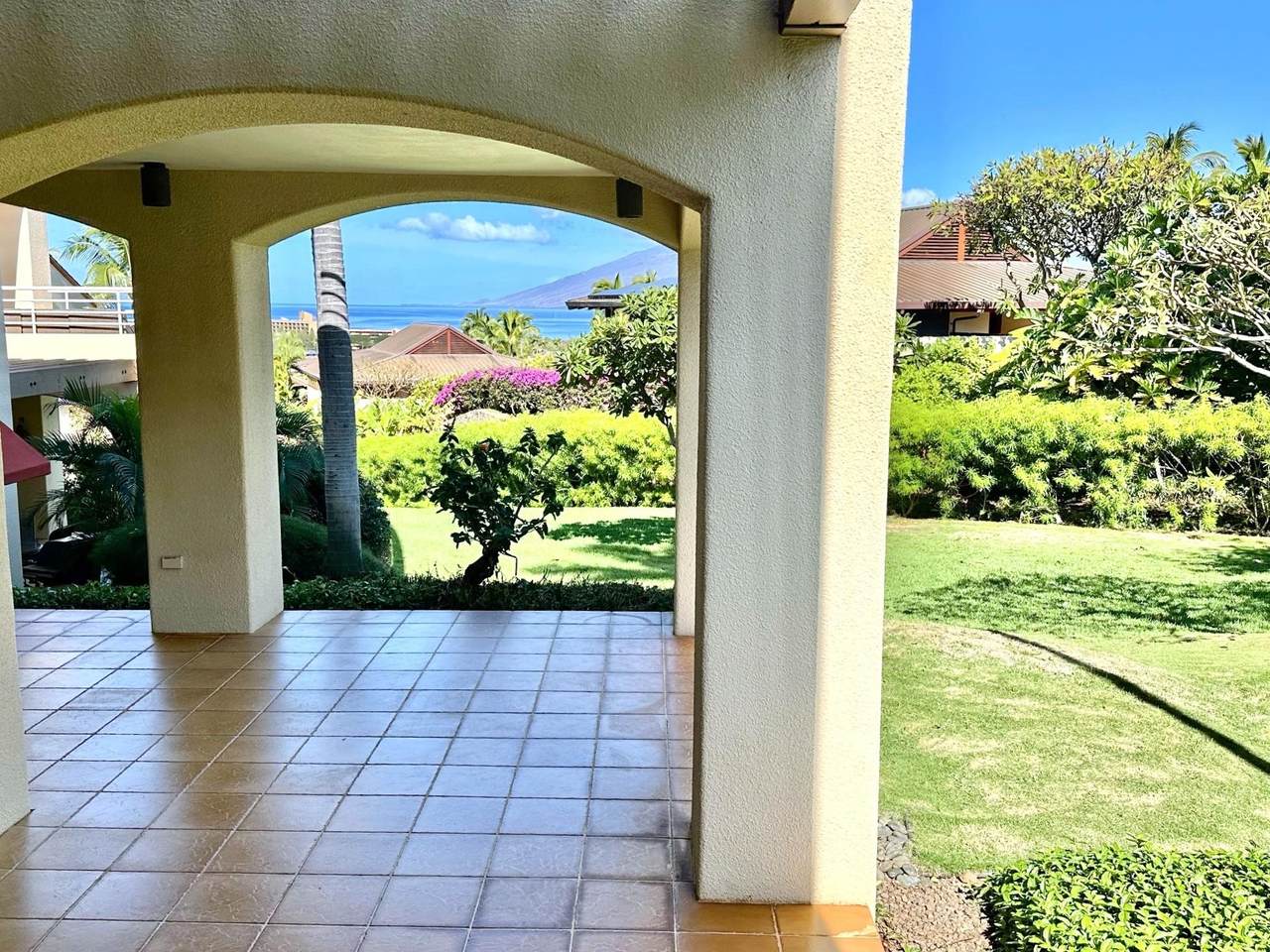 https://bt-photos.global.ssl.fastly.net/maui/1280_boomver_1_410788-2.jpg