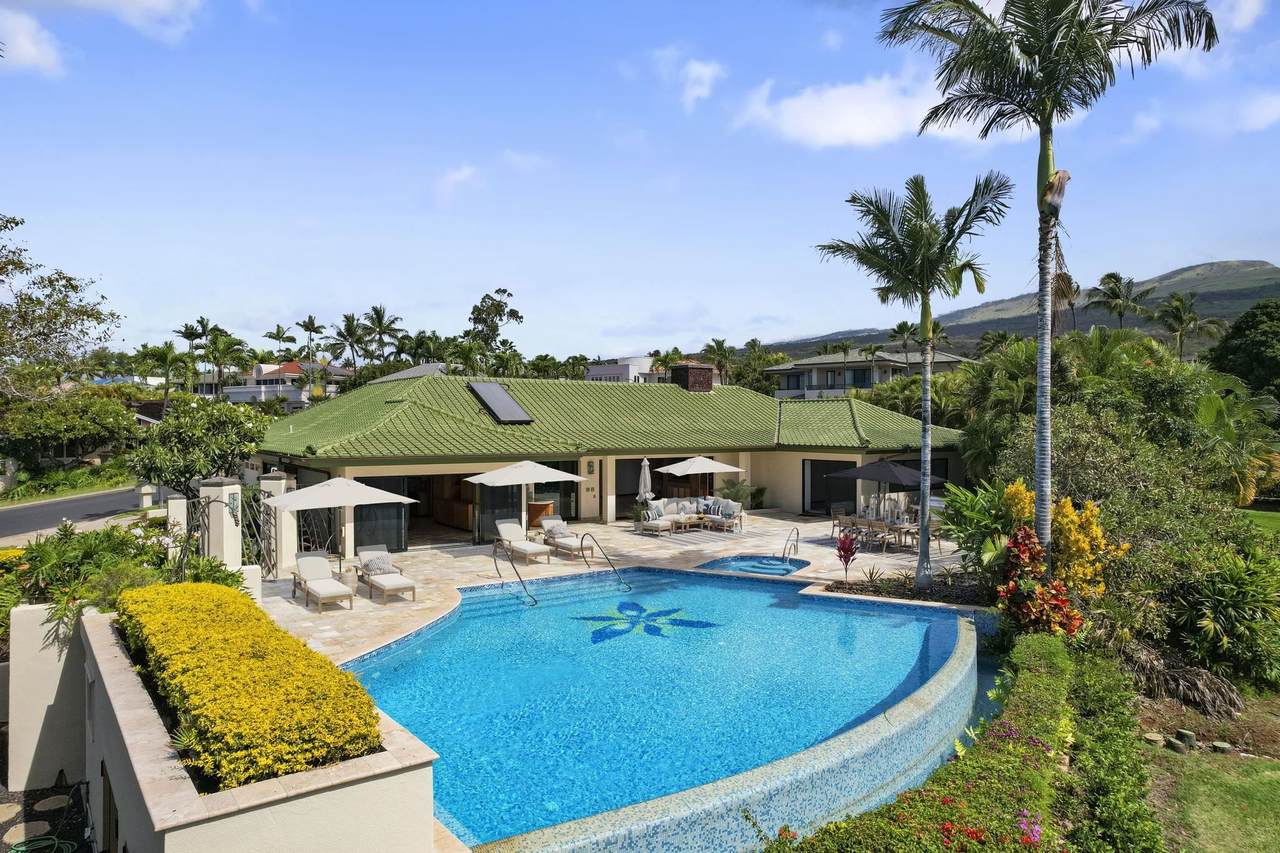 https://bt-photos.global.ssl.fastly.net/maui/1280_boomver_2_400990-2.jpg