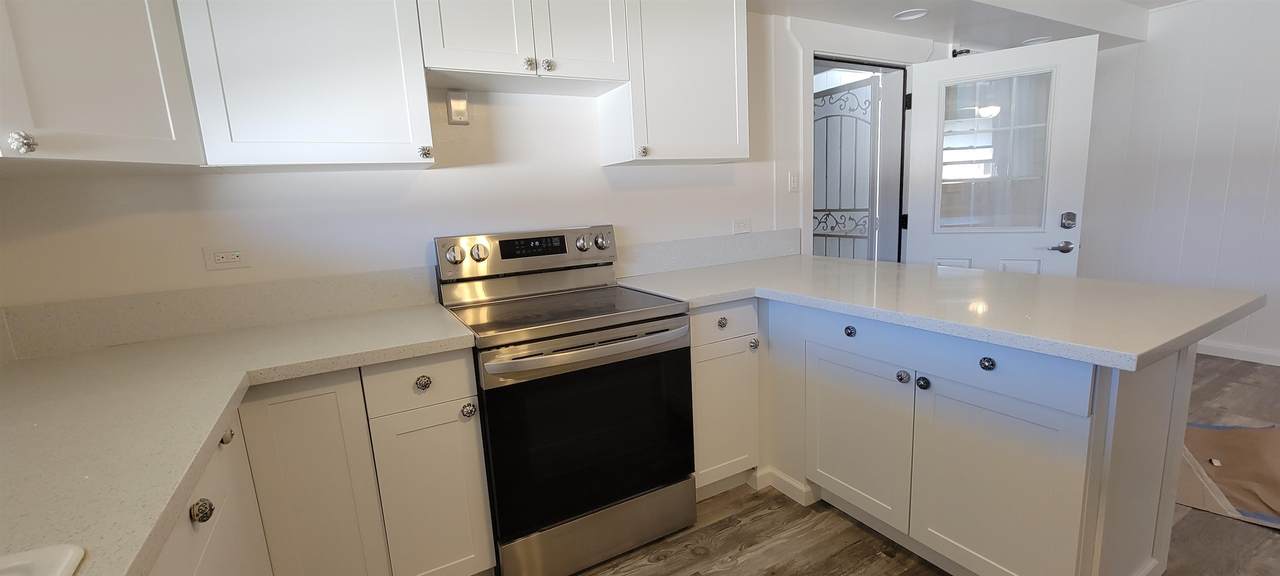 524 Kaimana St - Photo 1