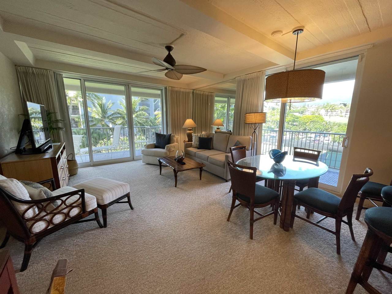 https://bt-photos.global.ssl.fastly.net/maui/1280_boomver_1_404721-2.jpg