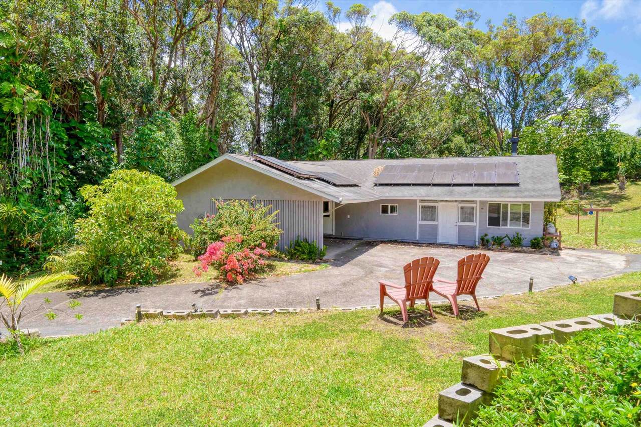 605 Kaupakalua Rd - Photo 1