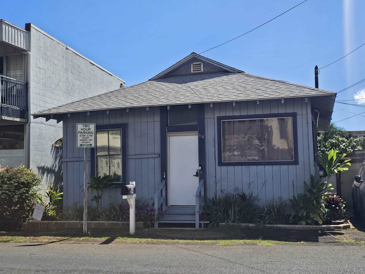 1886 Loke St - Photo 1
