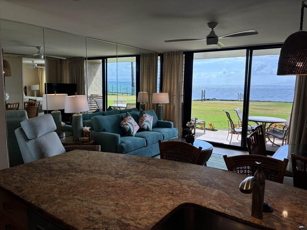 https://bt-photos.global.ssl.fastly.net/maui/1280_boomver_2_407192-2.jpg