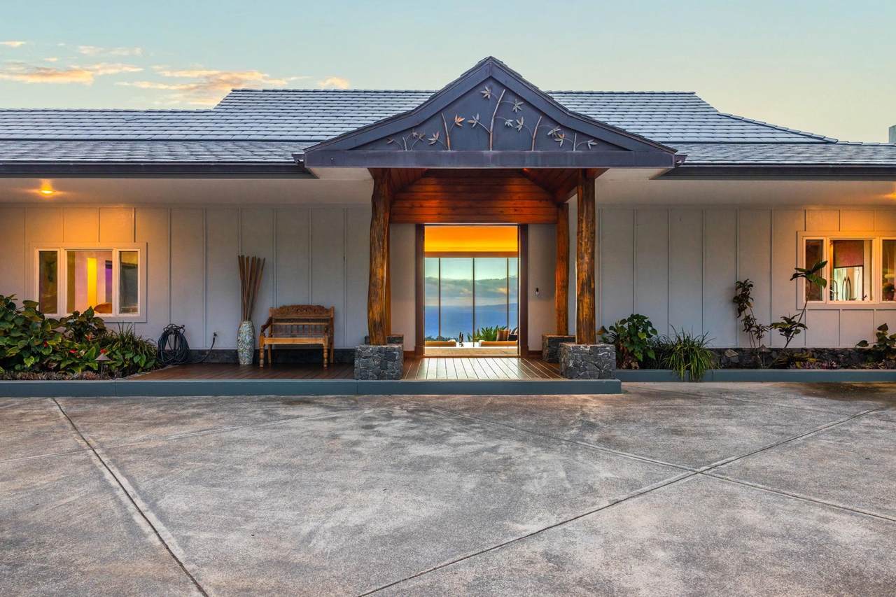 https://bt-photos.global.ssl.fastly.net/maui/1280_boomver_1_407886-2.jpg
