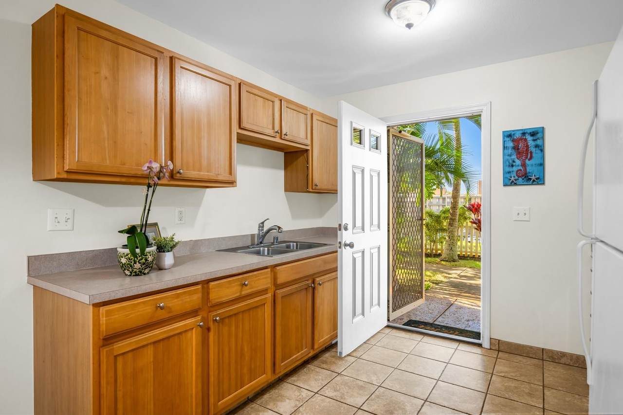 45 Stephen Ln - Photo 1