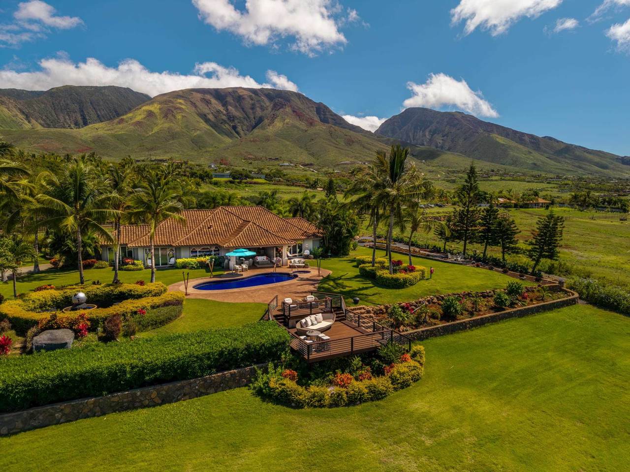 https://bt-photos.global.ssl.fastly.net/maui/1280_boomver_2_408187-2.jpg
