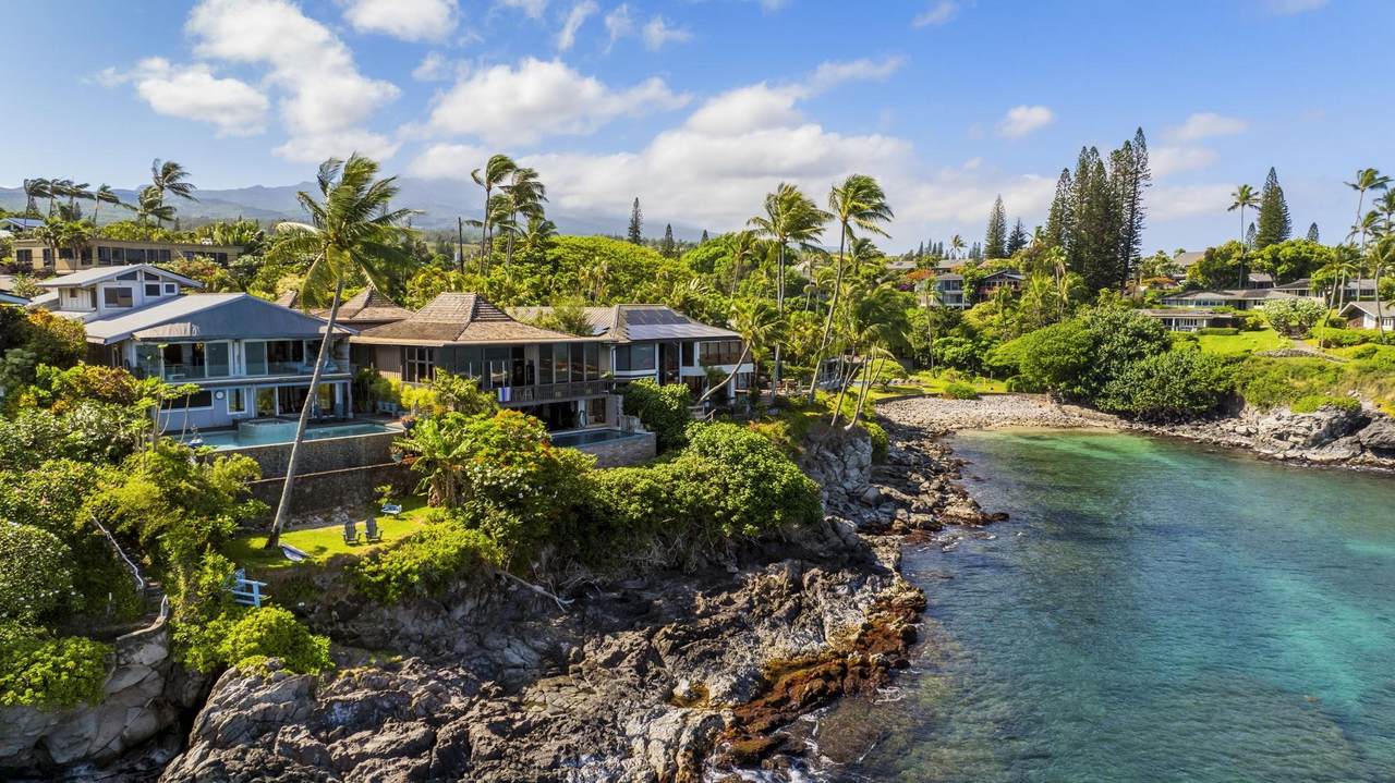 https://bt-photos.global.ssl.fastly.net/maui/1280_boomver_2_409059-2.jpg