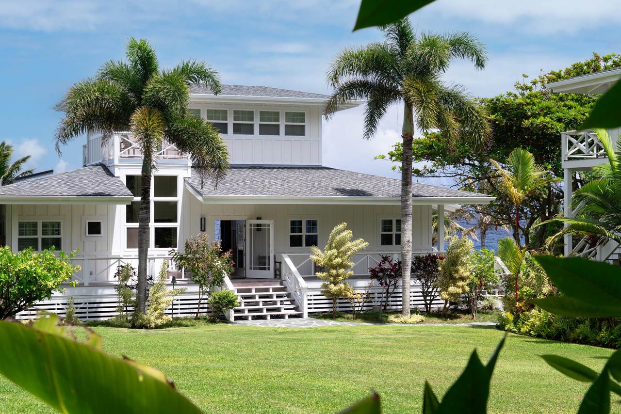 https://bt-photos.global.ssl.fastly.net/maui/1280_boomver_2_409698-2.jpg